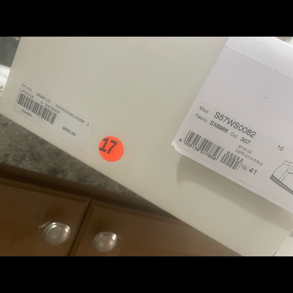 Brand new Margiela come with box and dust bag just tried it on size 42 EU 9 US - Picture 2 of 11
